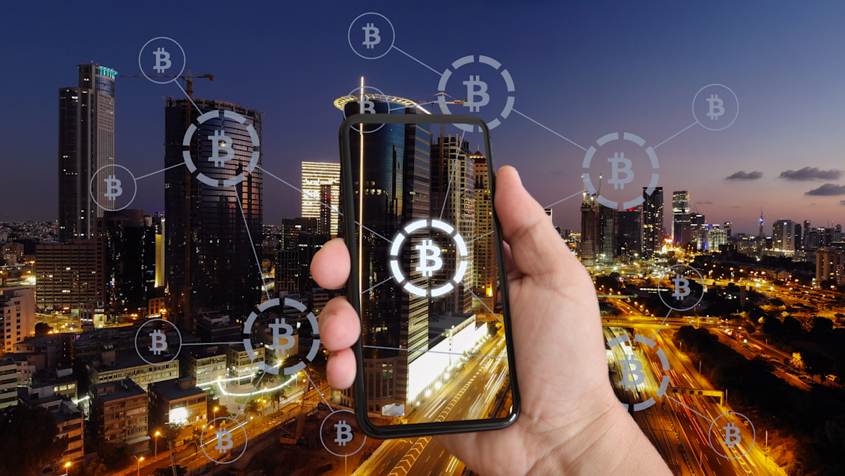 Essential Qualifications to Look for in a Crypto Accountant Brisbane